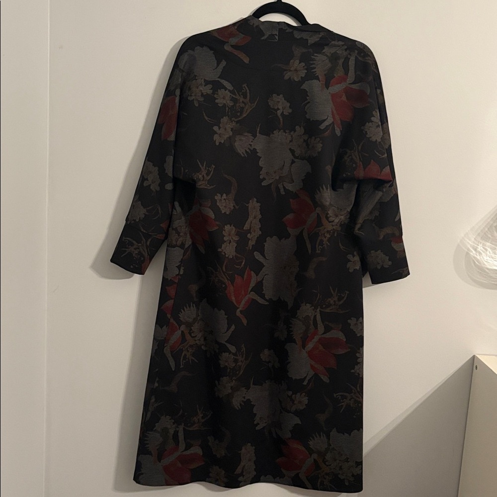 Periphery Floral Jacket - Picture 6 of 6